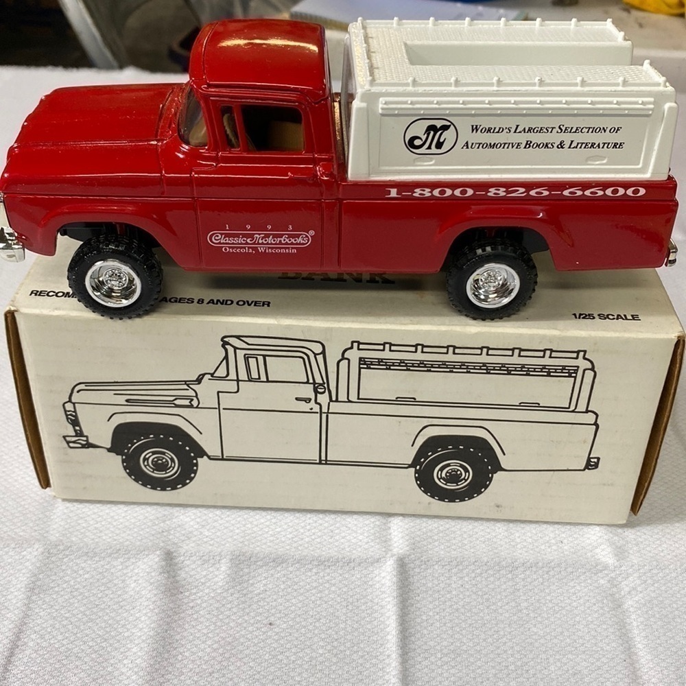 1960 4 x 4 Pickup Bank 1/25 Scale (O)